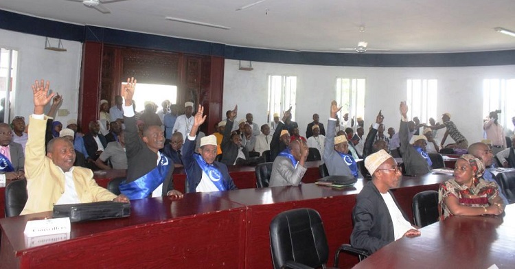 Motion de censure au conseil de l’île de Ngazidja La motion de censure contre l’exécutif de Ngazidja a été adoptée